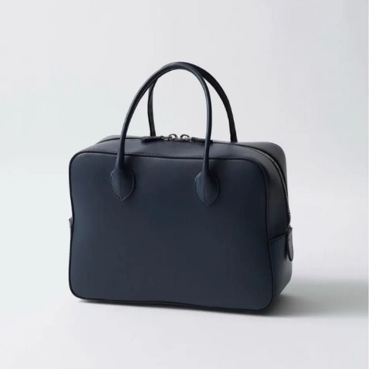 MAISON CANAU メゾンカナウ ボックスボストンバッグ Mサイズ MAISON CANAU メゾンカナウ ボックスボストンバッグ Mサイズ