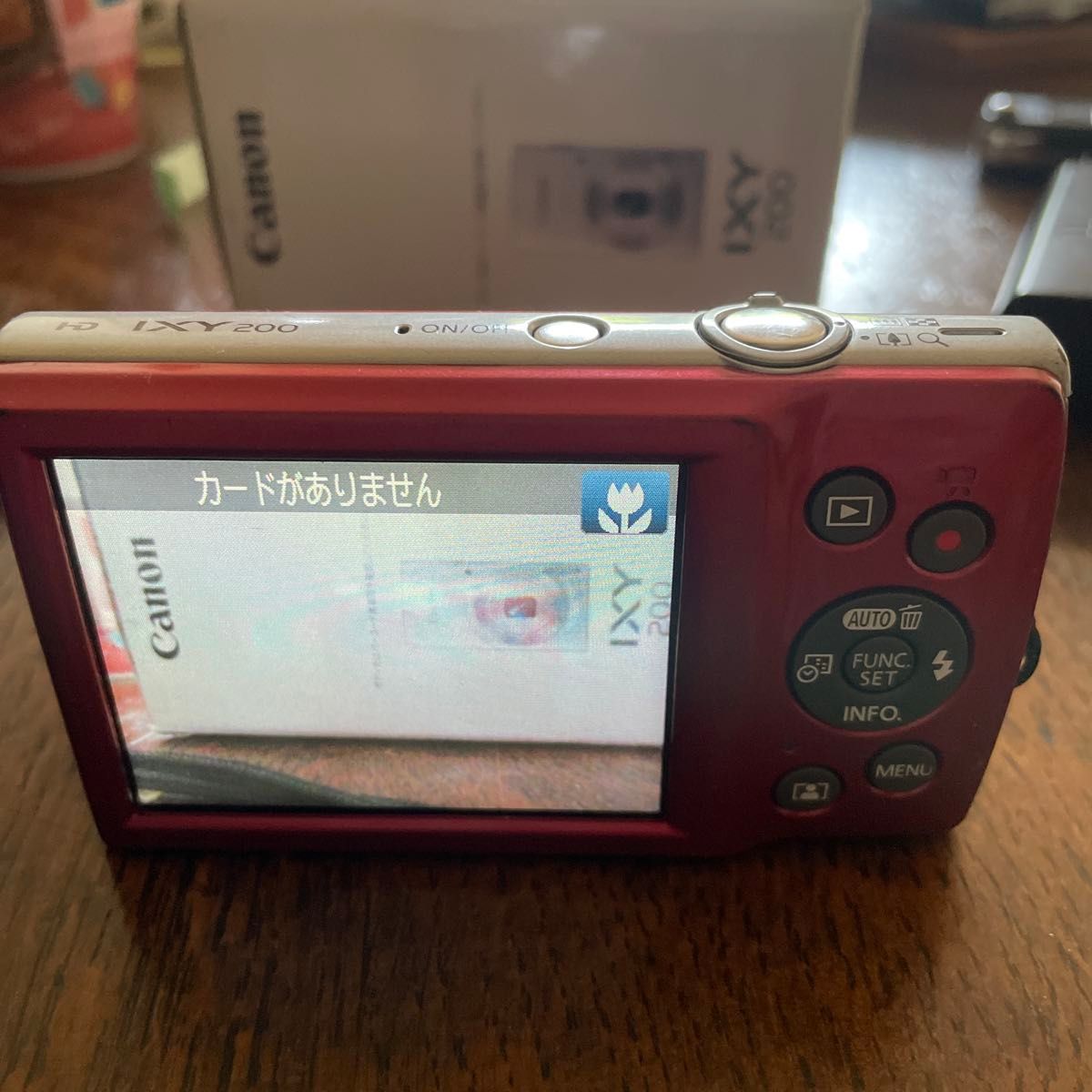 Canon デジタルカメラ IXY レッド バッテリーパック 充電器付き Canon デジタルカメラ IXY レッド バッテリーパック 充電器付き