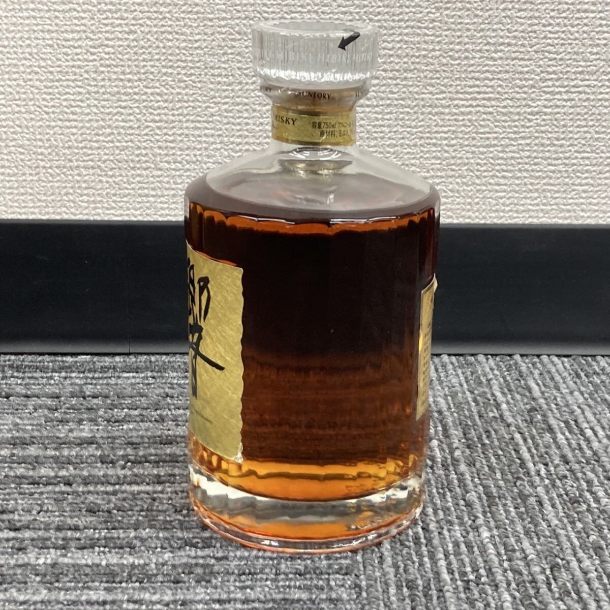 Y216-SK12-1130 SUNTORY サントリー 響 17年 ゴールドラベル Y216-SK12-1130 SUNTORY サントリー 響 17年 ゴールドラベル