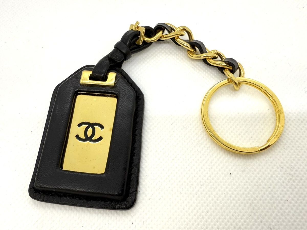W1032-SB2-963◎ CHANEL シャネル キーホルダー レザー ココ W1032-SB2-963◎ CHANEL シャネル キーホルダー レザー ココ