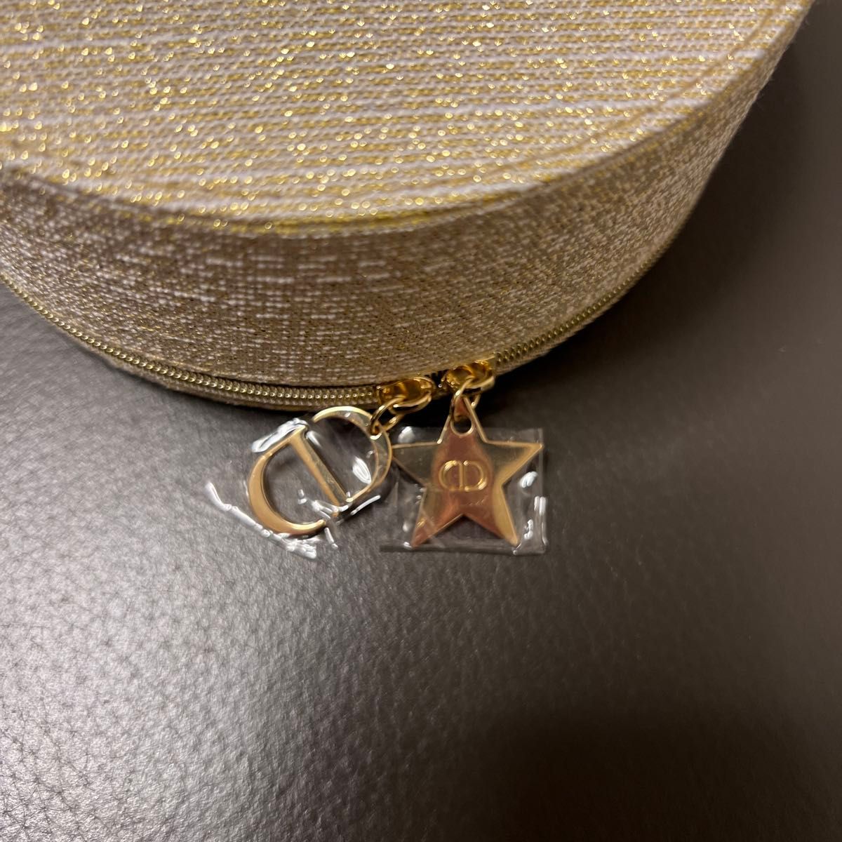 Dior ディオール ノベルティ アクセサリーケース ゴールド 未 Dior ディオール ノベルティ アクセサリーケース ゴールド 未