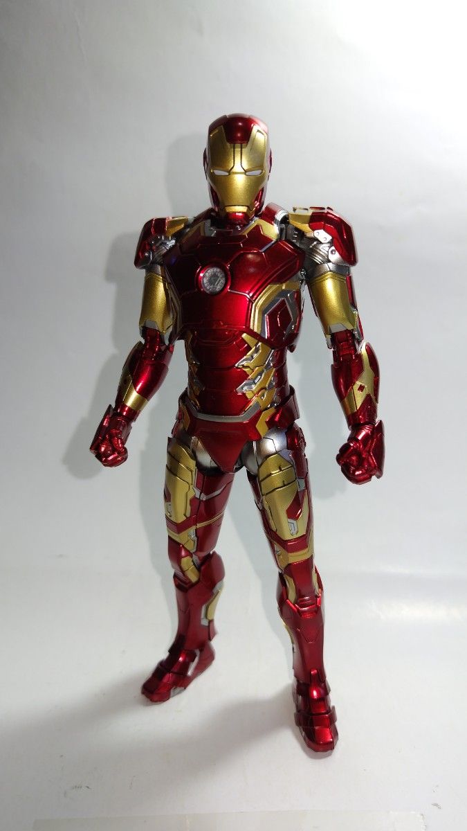 アベンジャーズ スリーゼロ インフィニティ サーガ threezero アベンジャーズ スリーゼロ インフィニティ サーガ threezero