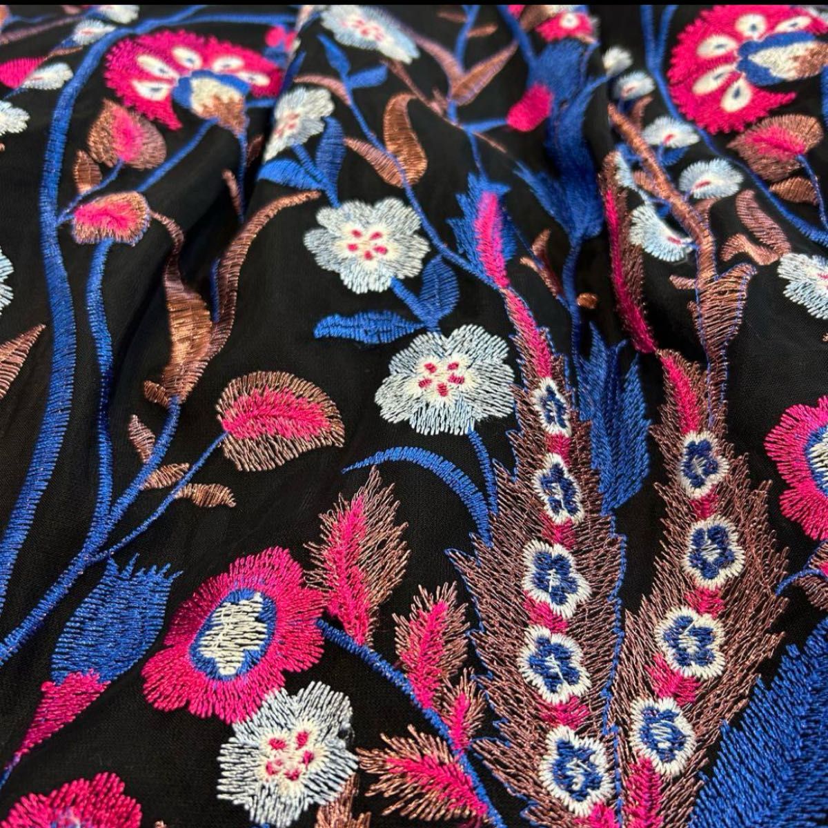 新品未使用 花柄 総刺繍 豪華Aライン 膝丈ワンピース hicole 新品未使用 花柄 総刺繍 豪華Aライン 膝丈ワンピース hicole