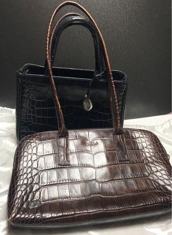 FURLA 片押しレザーバッグ セット|Yahoo!フリマ(旧PayPayフリマ) FURLA 片押しレザーバッグ セット|Yahoo!フリマ(旧PayPayフリマ)
