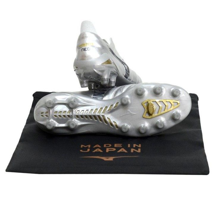 国内正規品・新品未着用】ミズノ MORELIA NEO 4 JAPAN モレリア 国内正規品・新品未着用】ミズノ MORELIA NEO 4 JAPAN モレリア