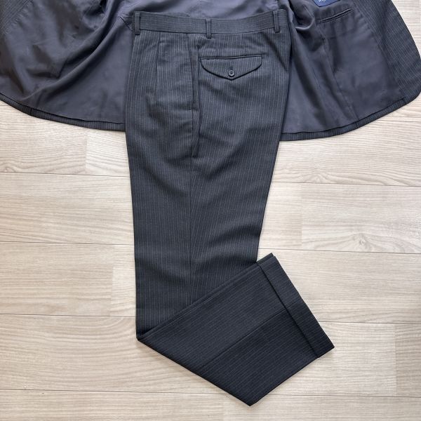 BURBERRY】 バーバリー ロンドン A7 (L~XLサイズ程度 BURBERRY】 バーバリー ロンドン A7 (L~XLサイズ程度