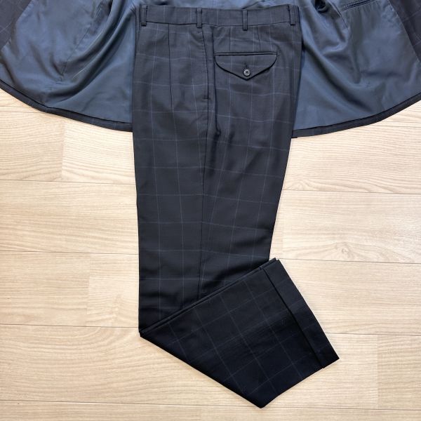 BURBERRY LONDON】 バーバリー ロンドン A7 ( XL程度) 大きい BURBERRY LONDON】 バーバリー ロンドン A7 ( XL程度) 大きい