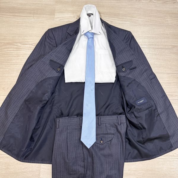 BURBERRY LONDON】 バーバリー ロンドン A7 ( XL程度) 大きい BURBERRY LONDON】 バーバリー ロンドン A7 ( XL程度) 大きい