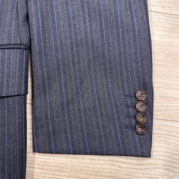 BURBERRY LONDON】 バーバリー ロンドン A7 ( XL程度) 大きい BURBERRY LONDON】 バーバリー ロンドン A7 ( XL程度) 大きい