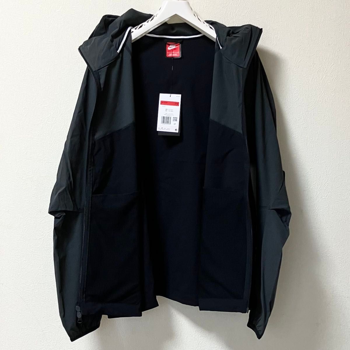 最安値【新品】Nike Tech Windrunner ナイキ テック ウィンド 最安値【新品】Nike Tech Windrunner ナイキ テック ウィンド