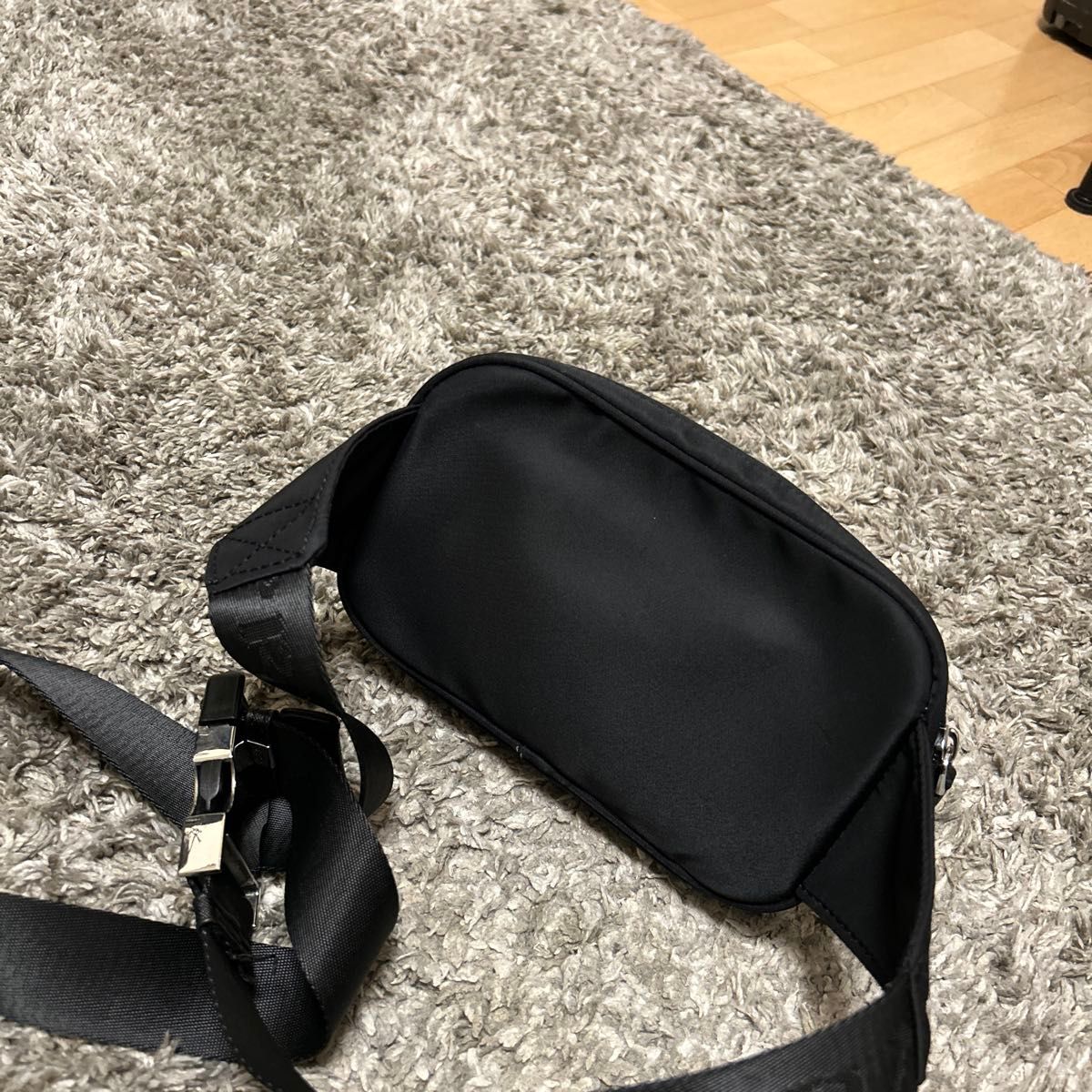 PRADA ショルダーバッグ ウエストバッグ|Yahoo!フリマ(旧 PRADA ショルダーバッグ ウエストバッグ|Yahoo!フリマ(旧