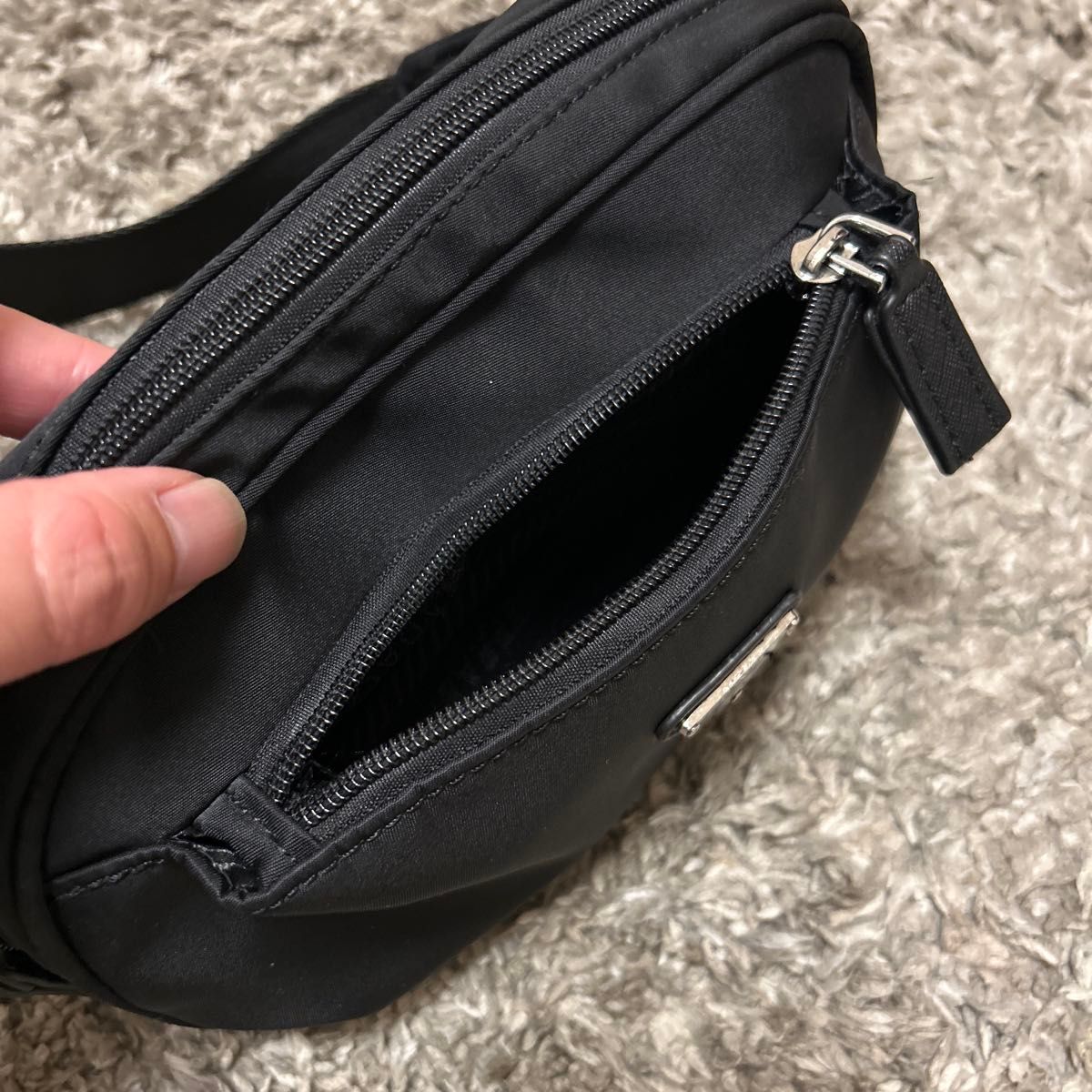 PRADA ショルダーバッグ ウエストバッグ|Yahoo!フリマ(旧 PRADA ショルダーバッグ ウエストバッグ|Yahoo!フリマ(旧