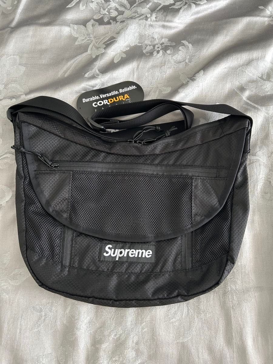Supreme シュプリーム メッセンジャーバッグ|Yahoo!フリマ(旧 Supreme シュプリーム メッセンジャーバッグ|Yahoo!フリマ(旧