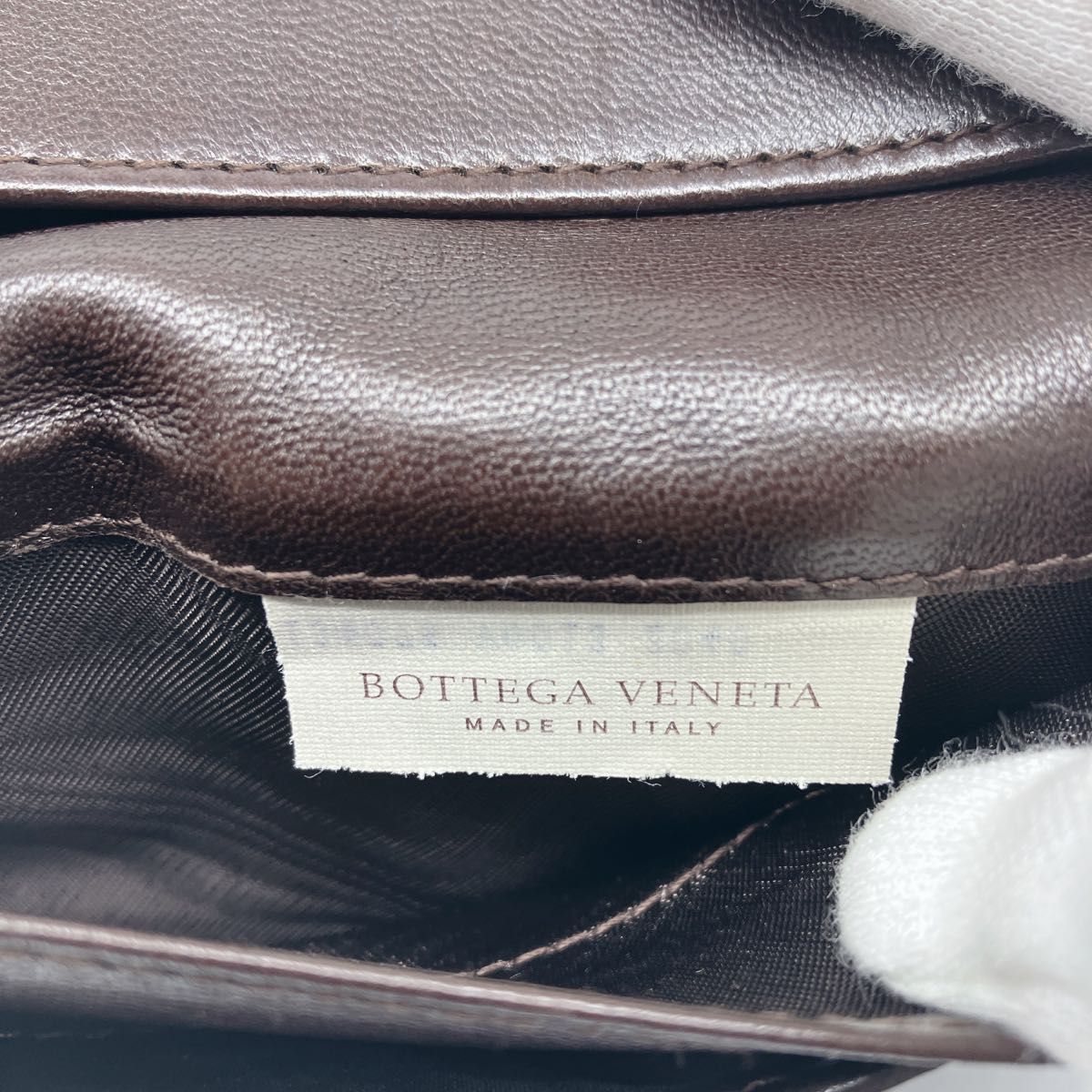 美品 BOTTEGA VENETA ボッテガヴェネタ イントレチャート レザー 美品 BOTTEGA VENETA ボッテガヴェネタ イントレチャート レザー