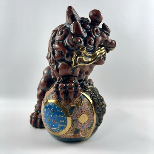 H37cm 九谷焼 須栄義作 龍彫玉乗り獅子 金彩 唐獅子 狛犬 置物 H37cm 九谷焼 須栄義作 龍彫玉乗り獅子 金彩 唐獅子 狛犬 置物