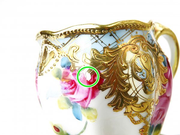 オールドノリタケ アールヌーボー 金盛上薔薇図 カップ ソーサー オールドノリタケ アールヌーボー 金盛上薔薇図 カップ ソーサー