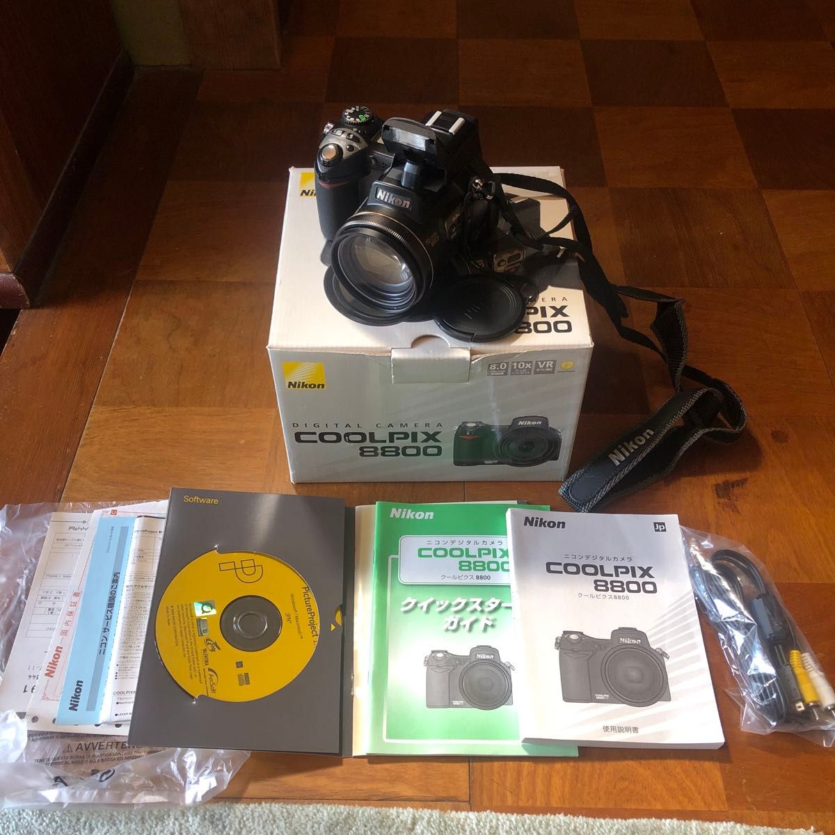 Nikon COOLPIX 8800 デジタルカメラ 動作未確認|Yahoo!フリマ Nikon COOLPIX 8800 デジタルカメラ 動作未確認|Yahoo!フリマ