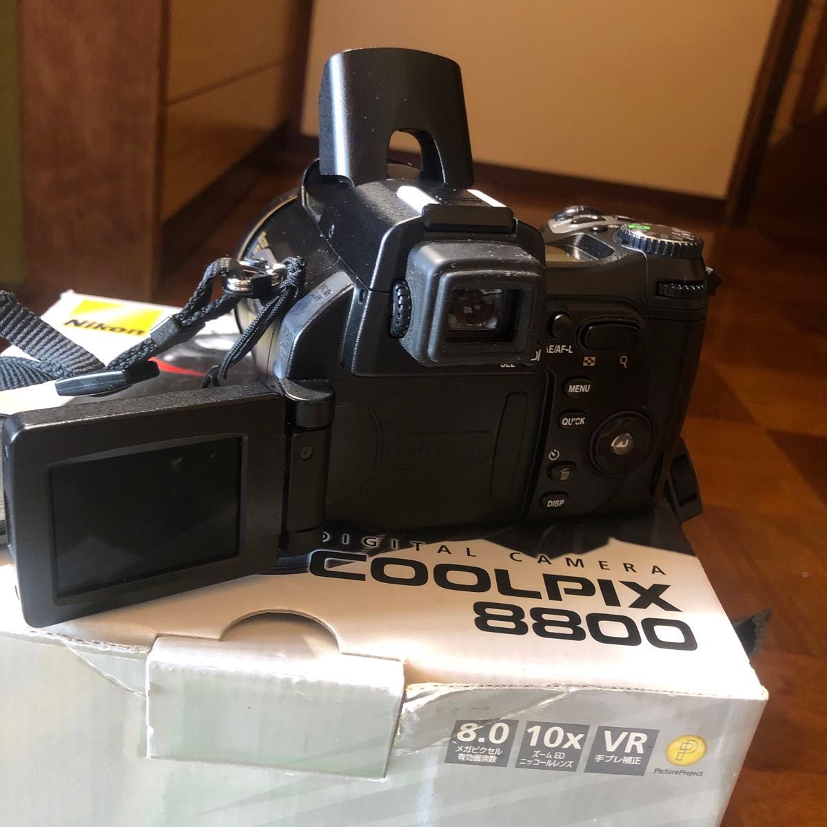 Nikon COOLPIX 8800 デジタルカメラ 動作未確認|Yahoo!フリマ Nikon COOLPIX 8800 デジタルカメラ 動作未確認|Yahoo!フリマ