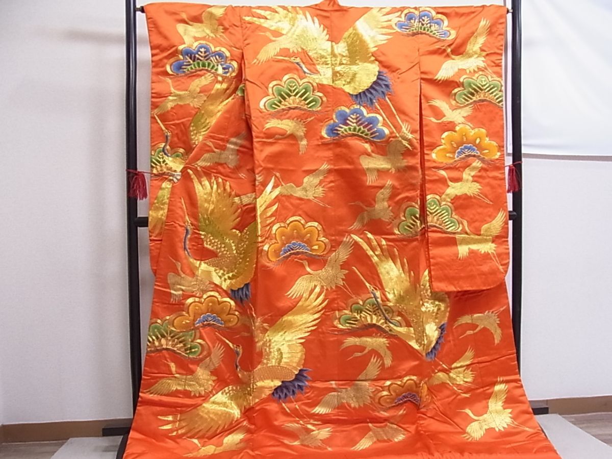 みんなの着物屋さん☆中国三大刺繍 相良刺繍 色打掛 花嫁衣装 みんなの着物屋さん☆中国三大刺繍 相良刺繍 色打掛 花嫁衣装
