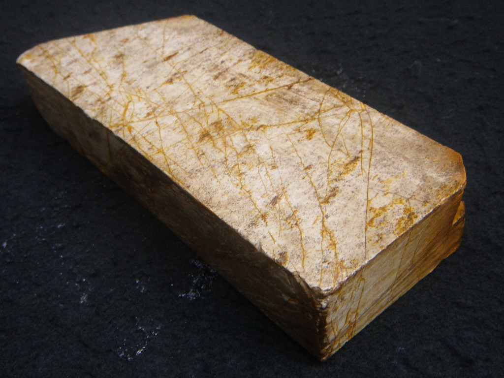 天然 砥石 1kg 184x75x33㎜ といし 仕上 刃物砥ぎ 砥師 刀剣 鉋 日本 天然 砥石 1kg 184x75x33㎜ といし 仕上 刃物砥ぎ 砥師 刀剣 鉋 日本