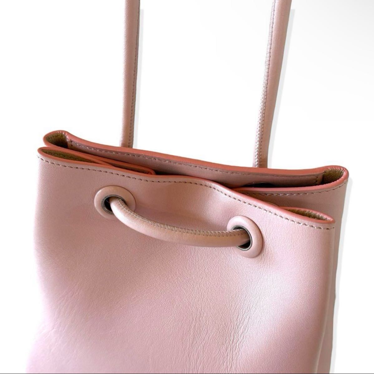 美品 正規品 ジルサンダー J-SHOPPER レザー ハンドバッグ 美品 正規品 ジルサンダー J-SHOPPER レザー ハンドバッグ
