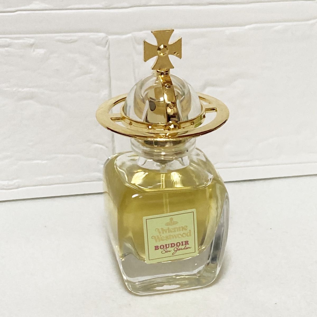 ほぼ未使用】VIVIENNE WESTWOOD 香水 ブドワール シンガーデン ほぼ未使用】VIVIENNE WESTWOOD 香水 ブドワール シンガーデン