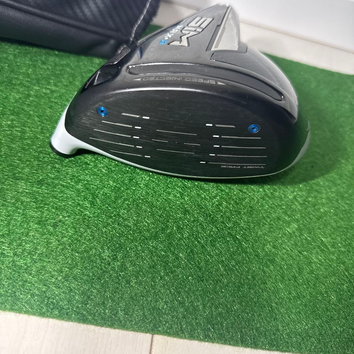 テーラーメイド SIM MAX D ドライバー 9° ヘッドカバー付き テーラーメイド SIM MAX D ドライバー 9° ヘッドカバー付き