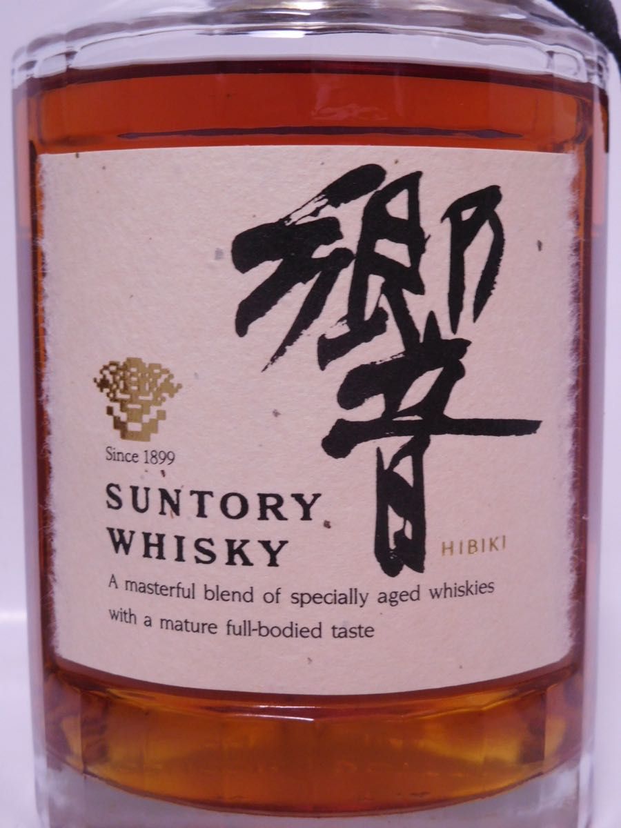 古酒 サントリー 響 金キャップ 裏ゴールドラベル 750ml 43 古酒 サントリー 響 金キャップ 裏ゴールドラベル 750ml 43