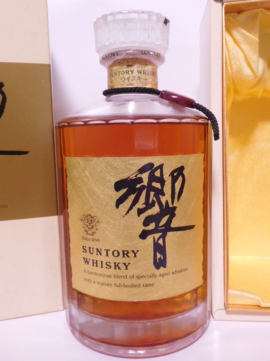 古酒 サントリー ウイスキー 響 ゴールドラベル 750ml 43 古酒 サントリー ウイスキー 響 ゴールドラベル 750ml 43