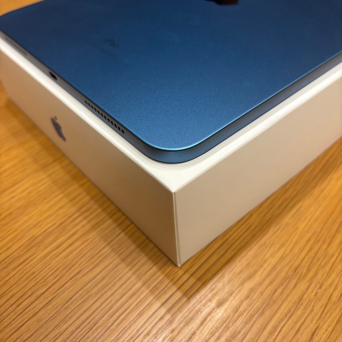 早い者勝ち】ほぼ未使用 iPad 第10世代 バッテリー最大容量100 早い者勝ち】ほぼ未使用 iPad 第10世代 バッテリー最大容量100