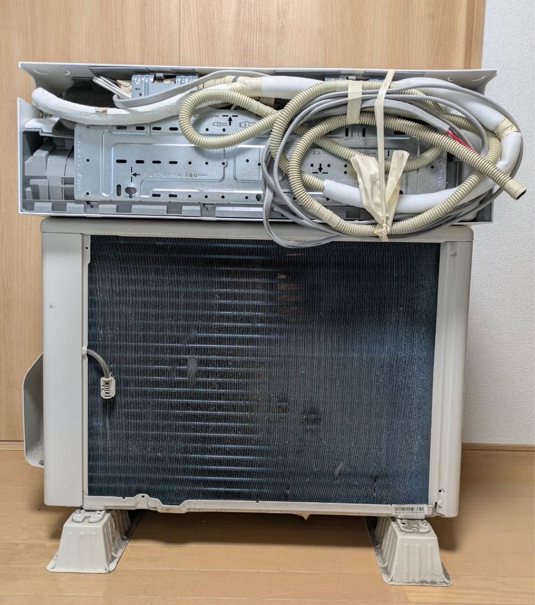 TOSHIBA/東芝】エアコン RASF401E7R 14畳|Yahoo!フリマ(旧 TOSHIBA/東芝】エアコン RASF401E7R 14畳|Yahoo!フリマ(旧