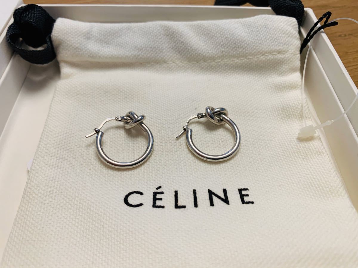 ★CELINE セリーヌ 大人気 ノットピアス シルバー