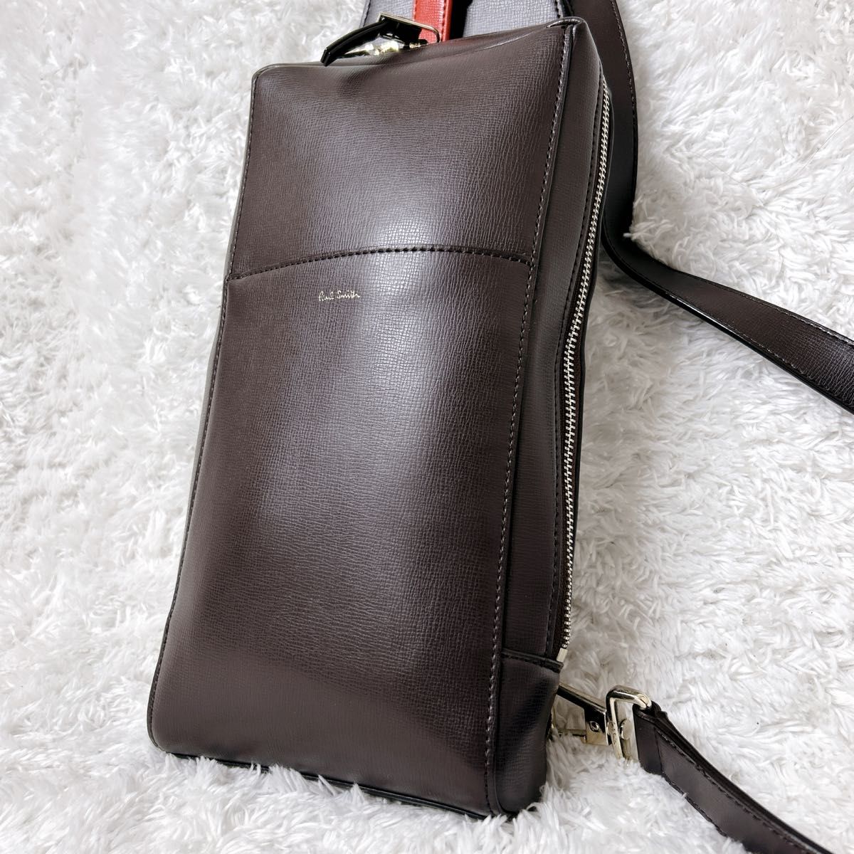至高の逸品】 ポールスミス Paul smith レザー ボディバッグ 至高の逸品】 ポールスミス Paul smith レザー ボディバッグ