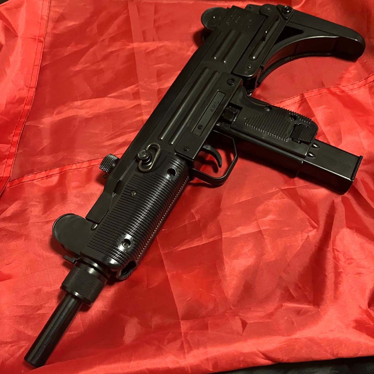 ジャンク 東京マルイ ウージー・サブマシンガン UZI エアー ジャンク 東京マルイ ウージー・サブマシンガン UZI エアー