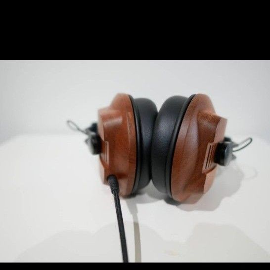 中古 FOSTEX T60RP + 純正4 4mmバランスケーブル ヘッドホン 中古 FOSTEX T60RP + 純正4 4mmバランスケーブル ヘッドホン
