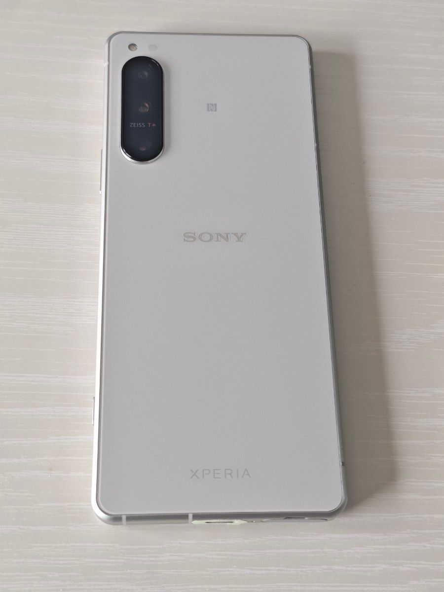 極美品】Xperia 5 Ⅳ エクリュホワイト SIMフリー SoftBank版 極美品】Xperia 5 Ⅳ エクリュホワイト SIMフリー SoftBank版