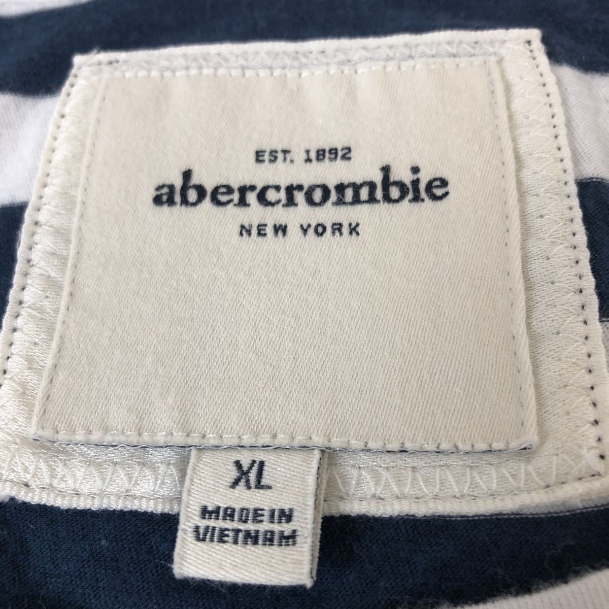 アバクロ abercrombie&fitch 半袖Tシャツ ユースXL女性S相当 1回着用 ピリング有り ボーダー シミ有り ふわり涼しい ロスアンゼルス購入