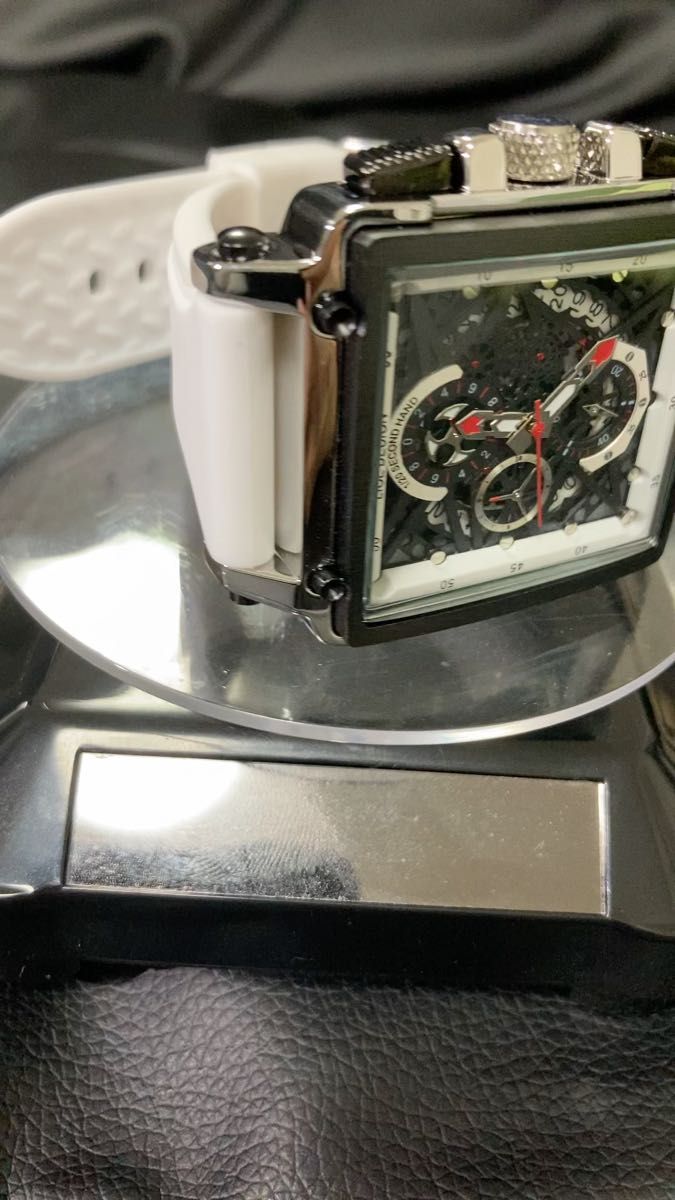 1192w メンズ腕時計 オマージュ ステンレスインビクタスチール素材 防水腕時計 ミリタリー ダイバーズ クロノグラフ可動 限定