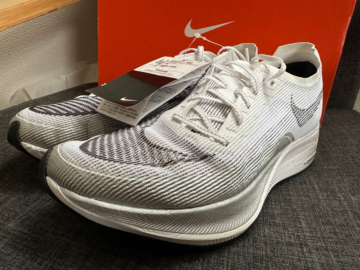 新品未使用 ナイキ(NIKE)ズームXヴェイパーフライネクスト2 新品未使用 ナイキ(NIKE)ズームXヴェイパーフライネクスト2