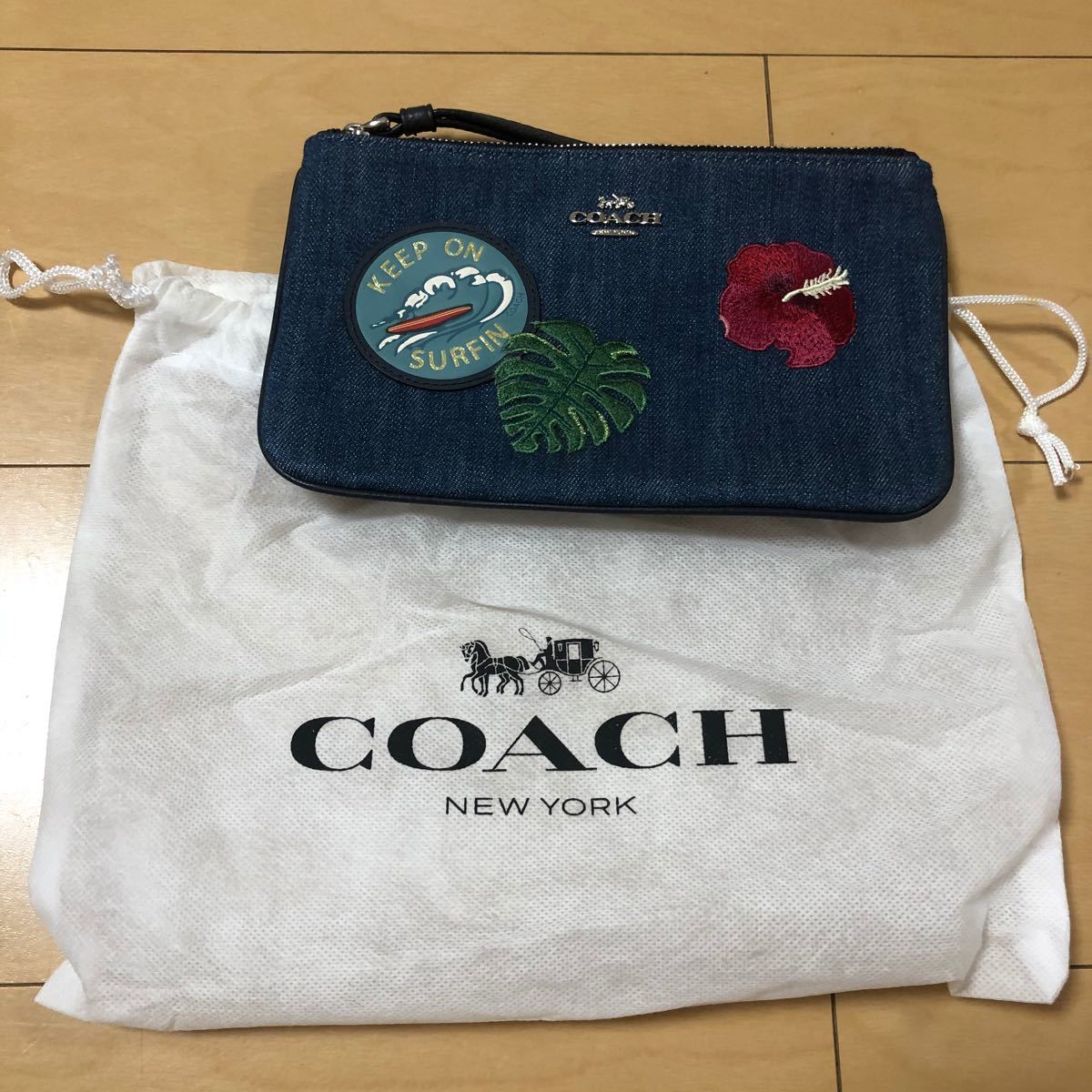 coach  リストレット　ポーチ 