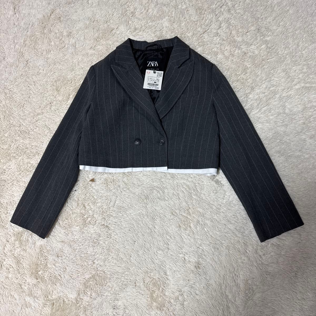 ZARA ピンストライプブレザー|Yahoo!フリマ(旧PayPayフリマ) ZARA ピンストライプブレザー|Yahoo!フリマ(旧PayPayフリマ)