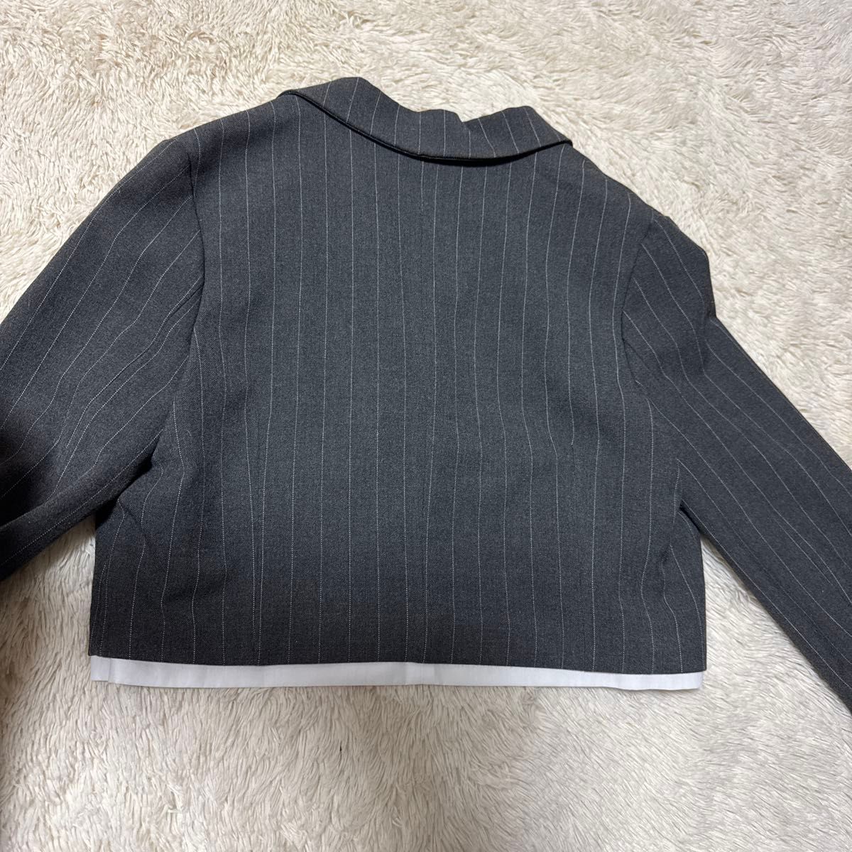ZARA ピンストライプブレザー|Yahoo!フリマ(旧PayPayフリマ) ZARA ピンストライプブレザー|Yahoo!フリマ(旧PayPayフリマ)