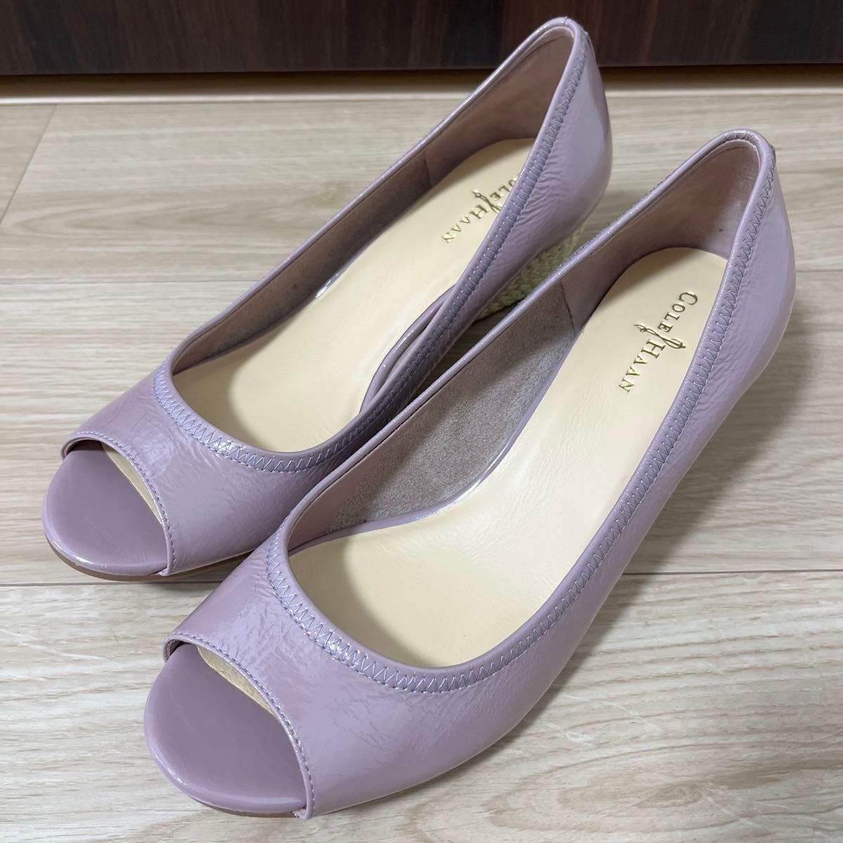 極美品 COLE HAAN ウェッジソール オープントゥ パンプス24 5cm 極美品 COLE HAAN ウェッジソール オープントゥ パンプス24 5cm