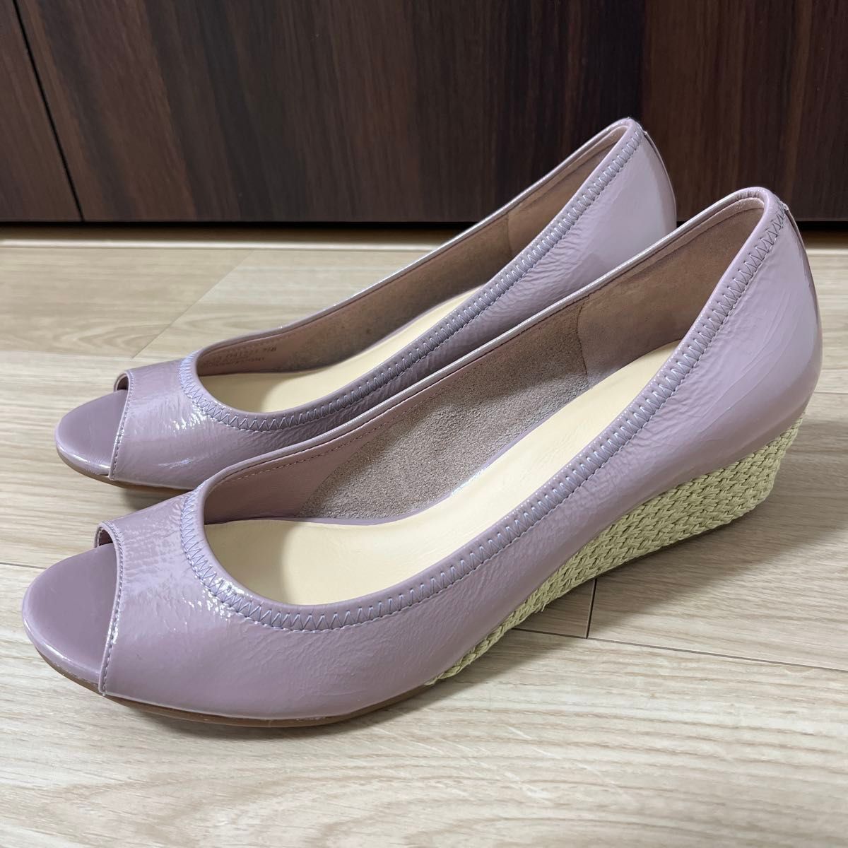 極美品 COLE HAAN ウェッジソール オープントゥ パンプス24 5cm 極美品 COLE HAAN ウェッジソール オープントゥ パンプス24 5cm