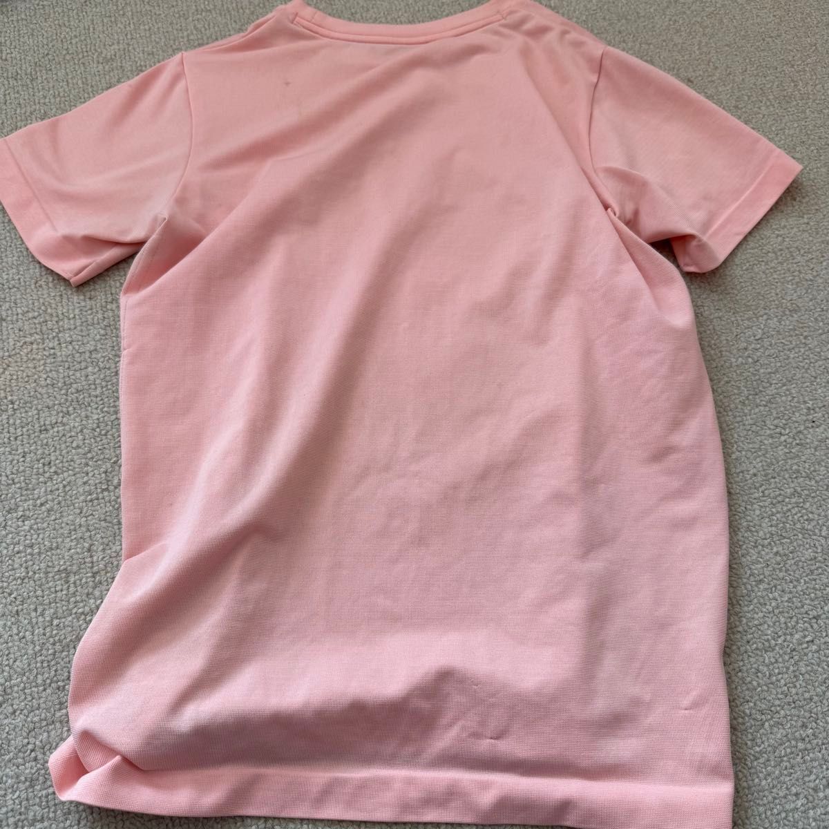 GU Tシャツ ピンク S 半袖 クルーネック|Yahoo!フリマ(旧 GU Tシャツ ピンク S 半袖 クルーネック|Yahoo!フリマ(旧