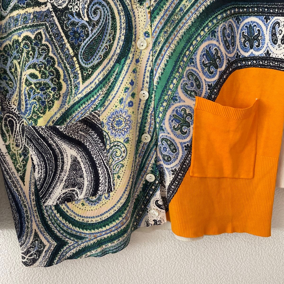 ETRO エトロ 高級シルク85% ロングニット ペイズリー柄 着画あり ETRO エトロ 高級シルク85% ロングニット ペイズリー柄 着画あり