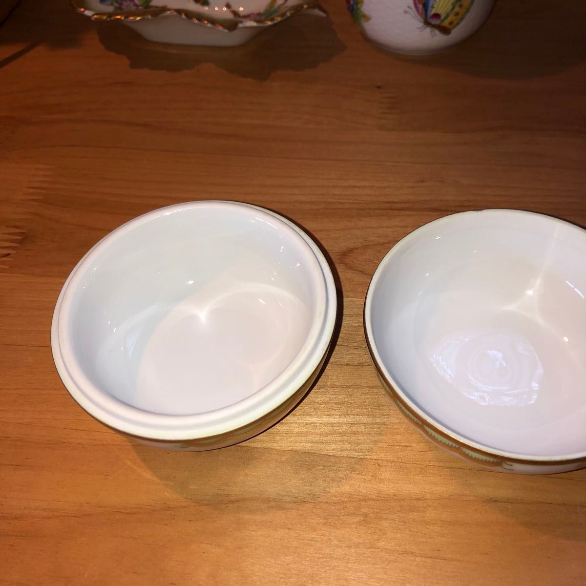 Herend ヘレンド ボンボニエール 小物入れ 灰皿 3点セット展示品 Herend ヘレンド ボンボニエール 小物入れ 灰皿 3点セット展示品