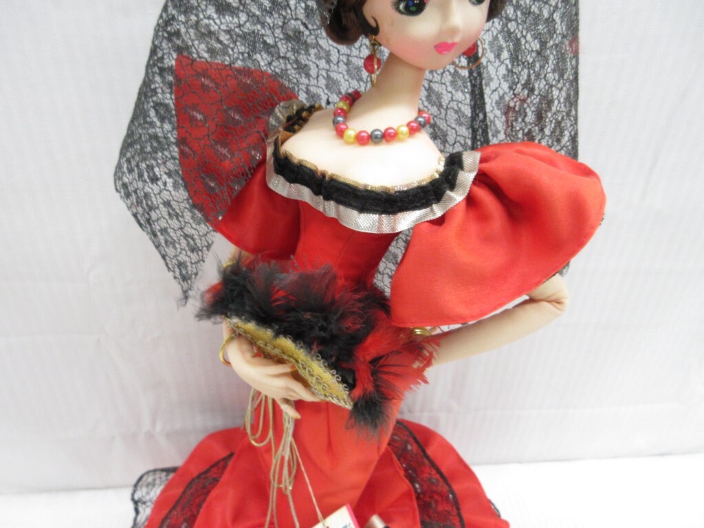 04Y045 【 昭和レトロ・中古品 】 さくら人形 赤ドレス [ 高さ 04Y045 【 昭和レトロ・中古品 】 さくら人形 赤ドレス [ 高さ