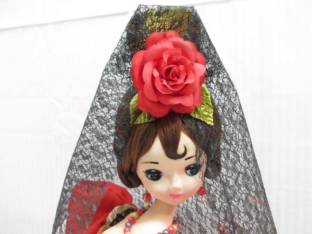 04Y045 【 昭和レトロ・中古品 】 さくら人形 赤ドレス [ 高さ 04Y045 【 昭和レトロ・中古品 】 さくら人形 赤ドレス [ 高さ