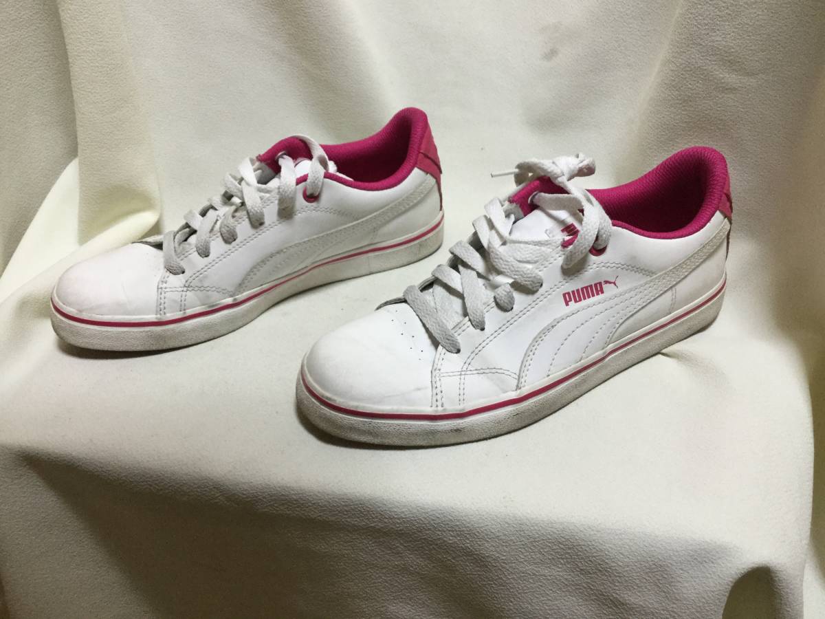 C7048*PUMA*23.5cm* white & pink sneakers 